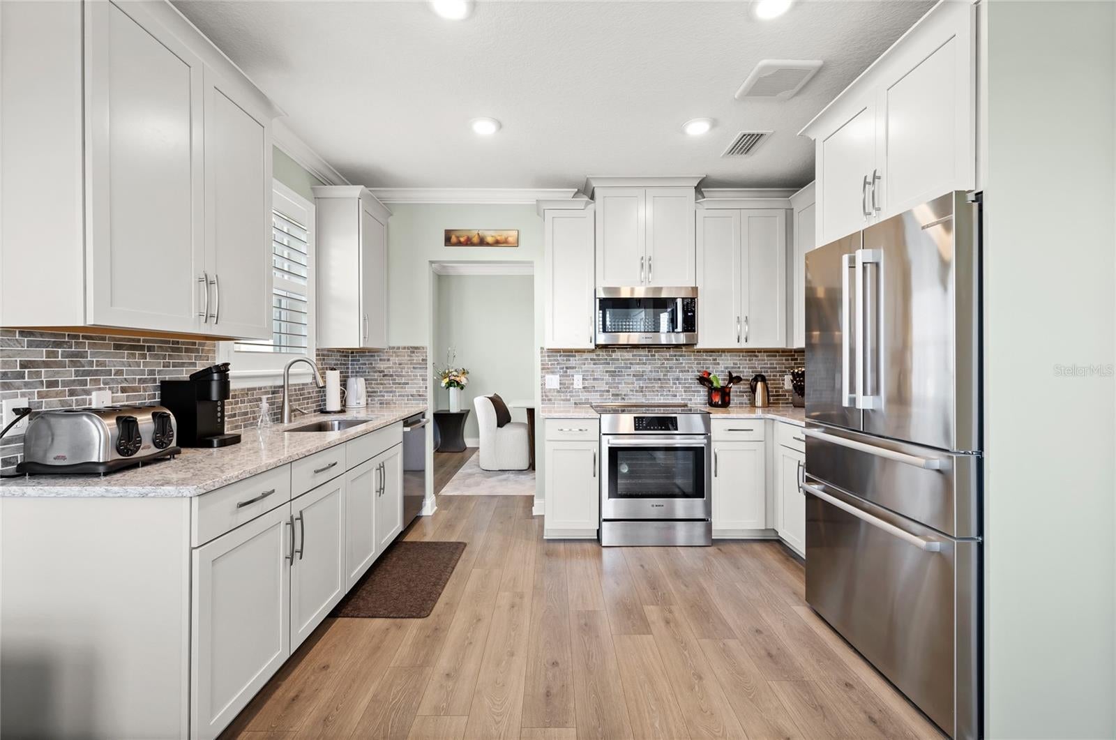 7505 LAUREATE BOULEVARD 2206