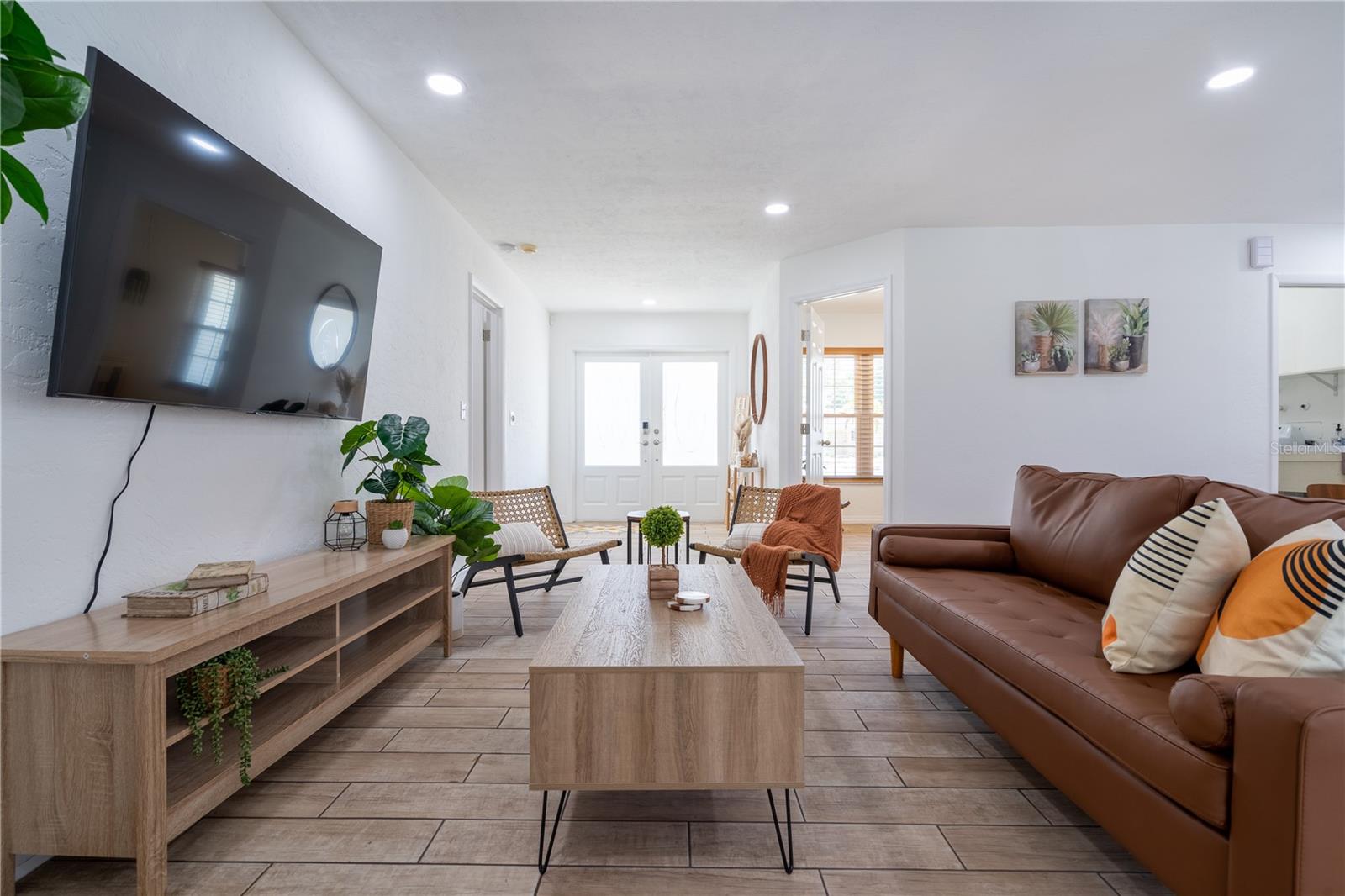 GULF GATE WOODS - Residential Lease