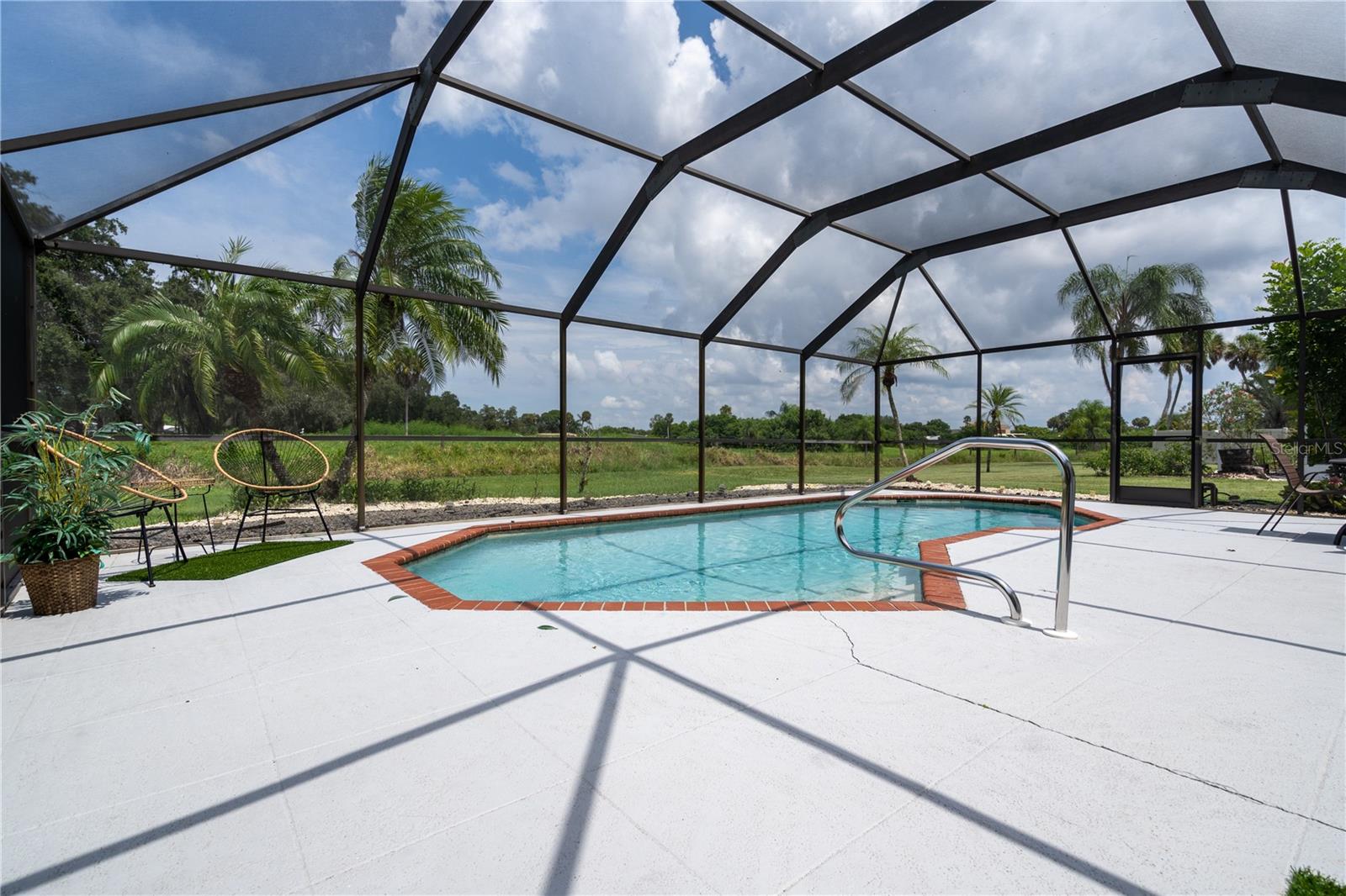 GULF GATE WOODS - Residential Lease