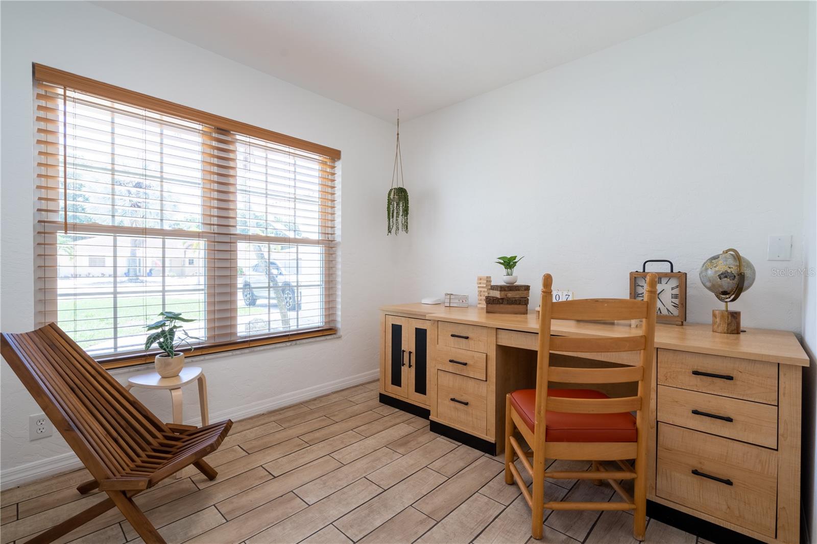 GULF GATE WOODS - Residential Lease
