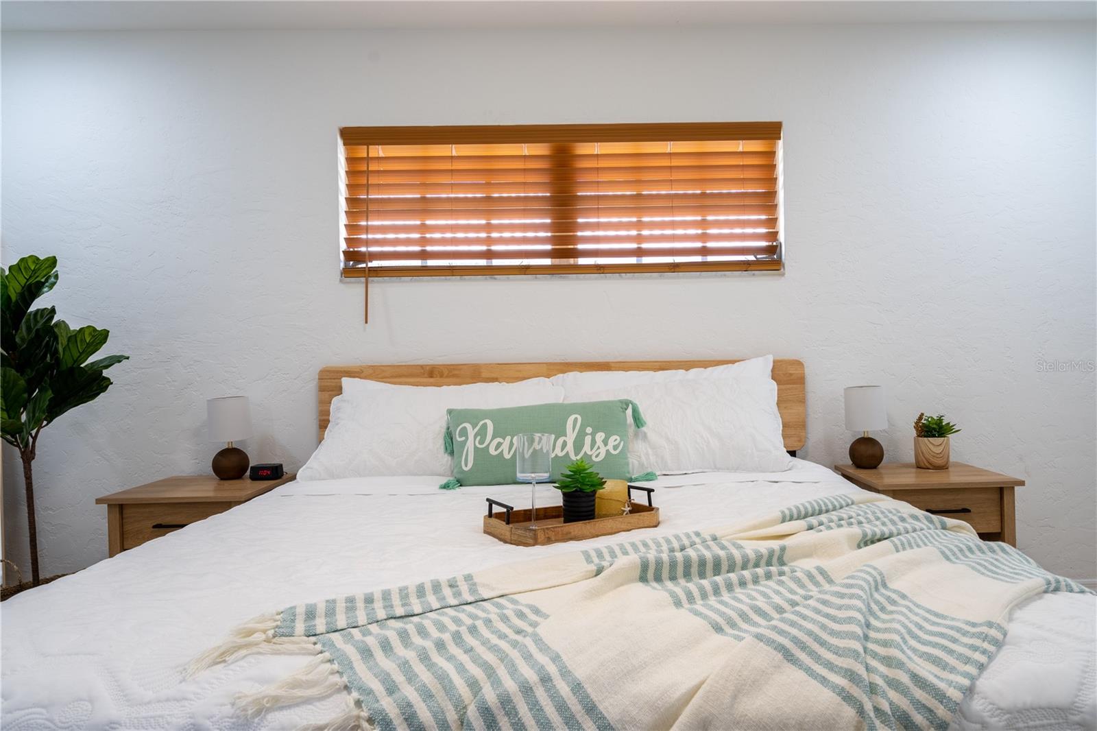 GULF GATE WOODS - Residential Lease