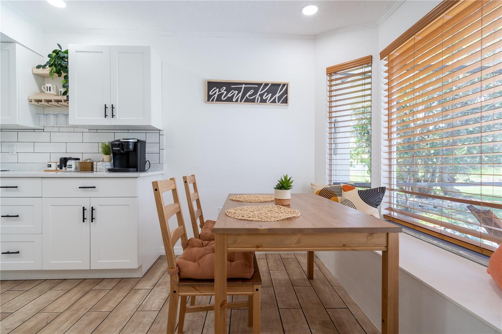 GULF GATE WOODS - Residential Lease