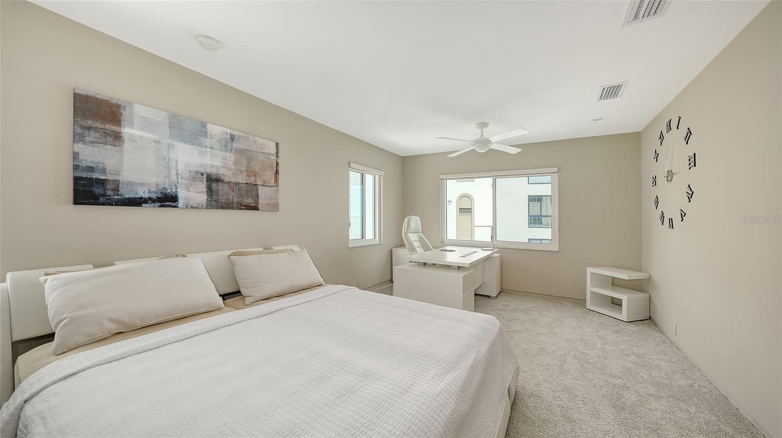 BAY POINT APTS - Residential