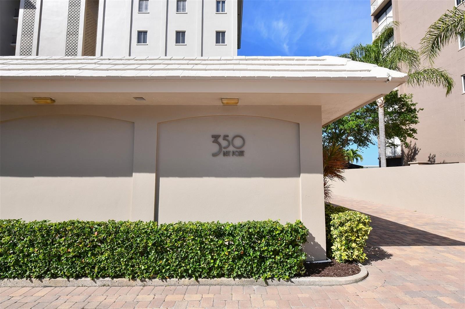 BAY POINT APTS - Residential