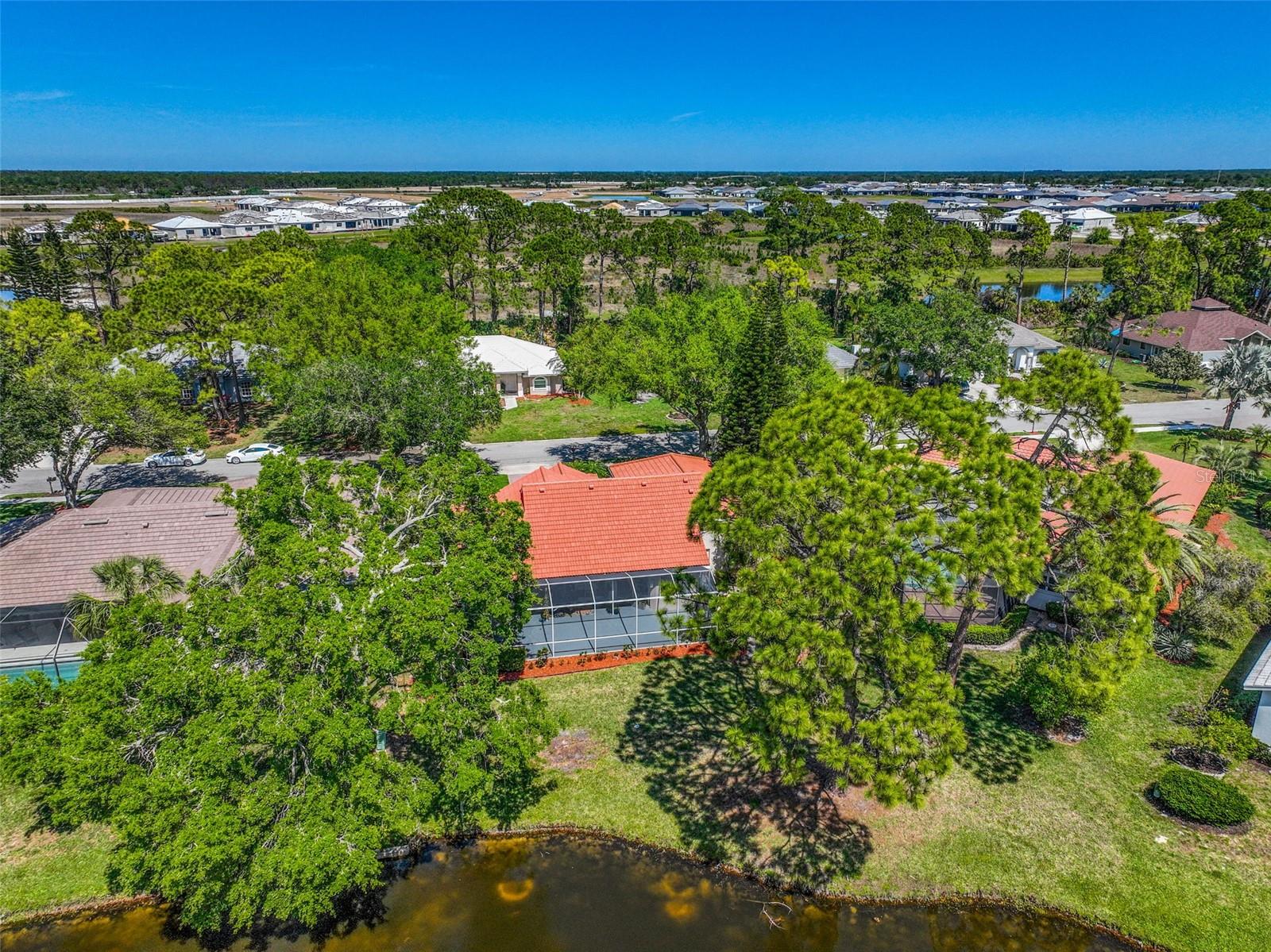 CALUSA LAKES - Residential