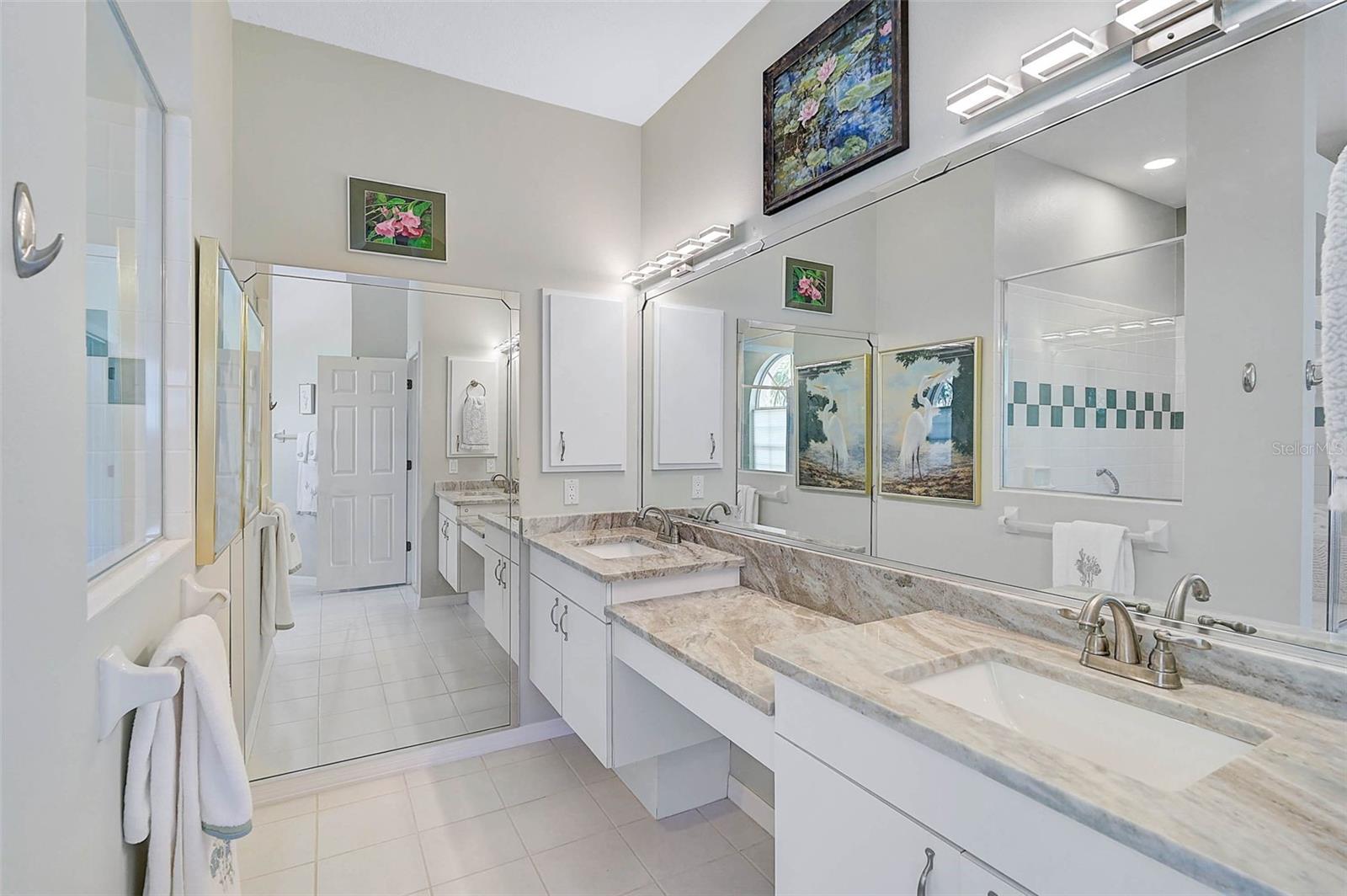 CALUSA LAKES - Residential