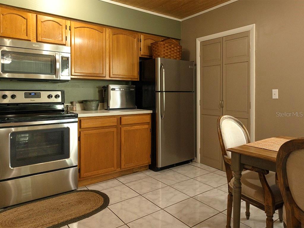 KATHRYNS - Residential Lease