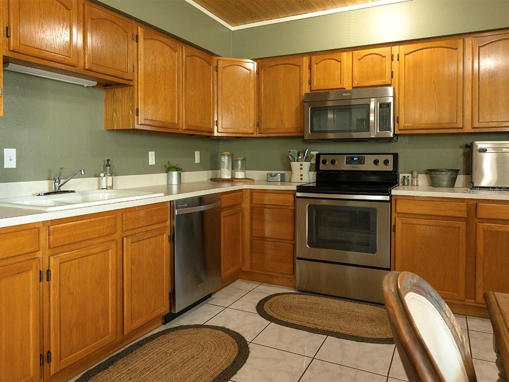 KATHRYNS - Residential Lease