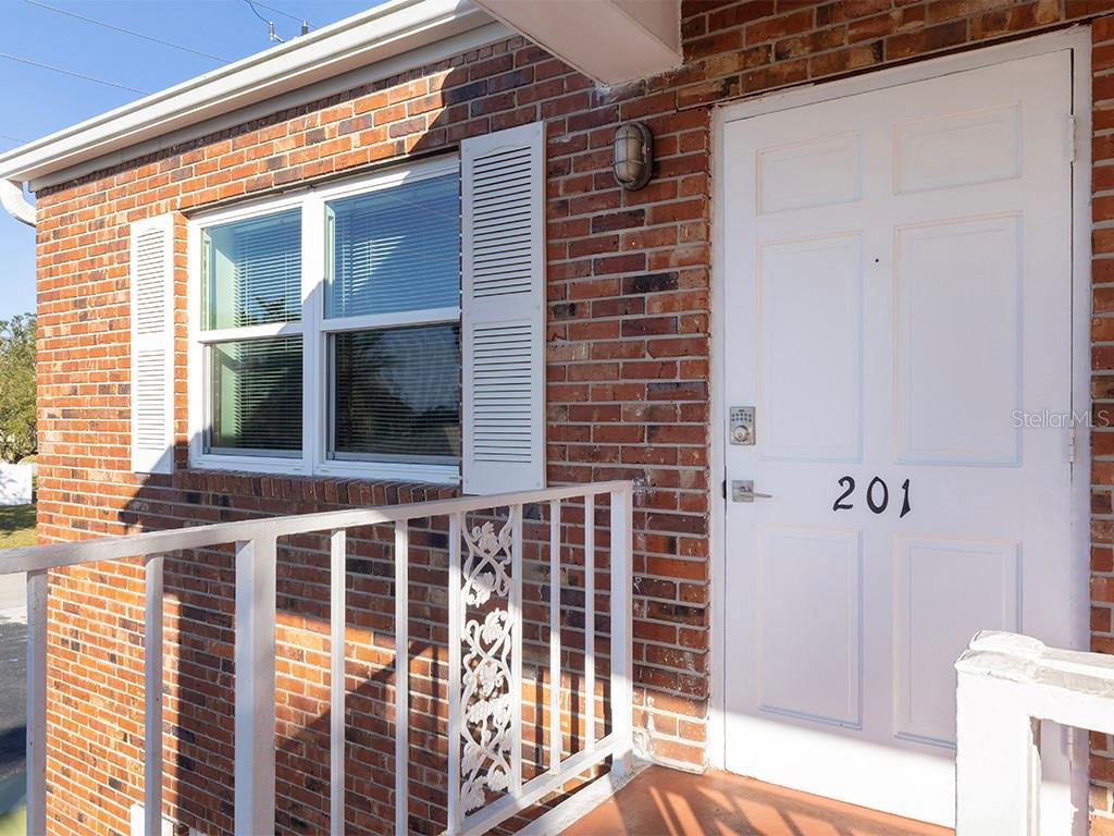 KATHRYNS - Residential Lease