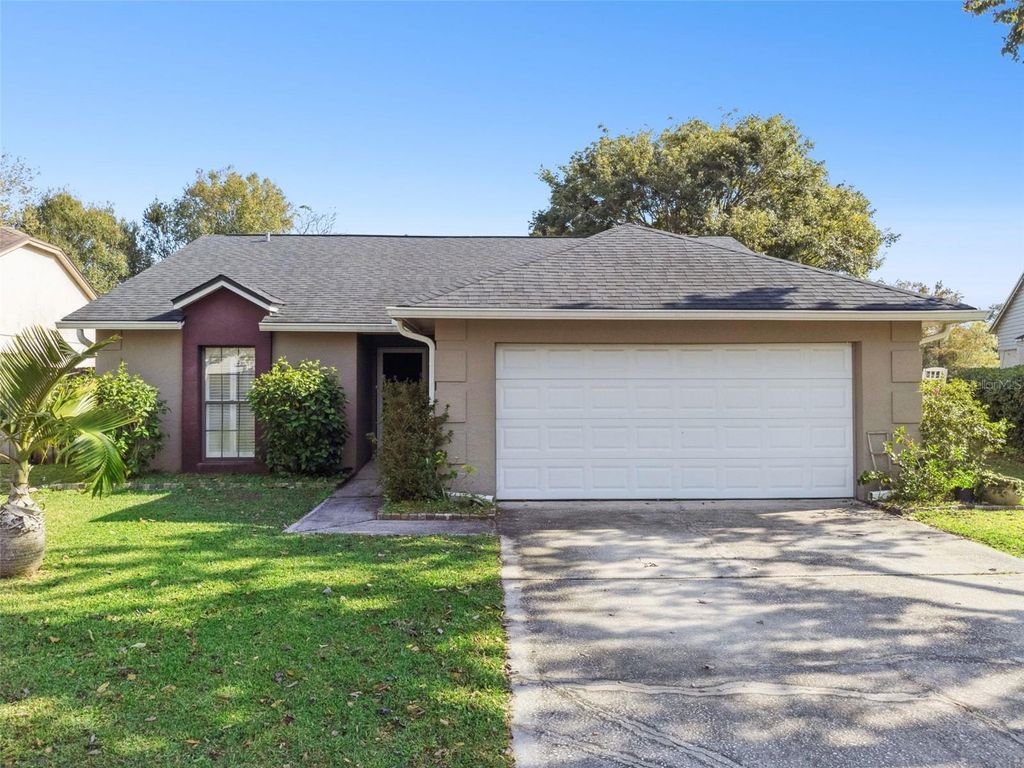 Photo of 1026 Covington Street, Oviedo, FL 32765 (MLS # G5105214)