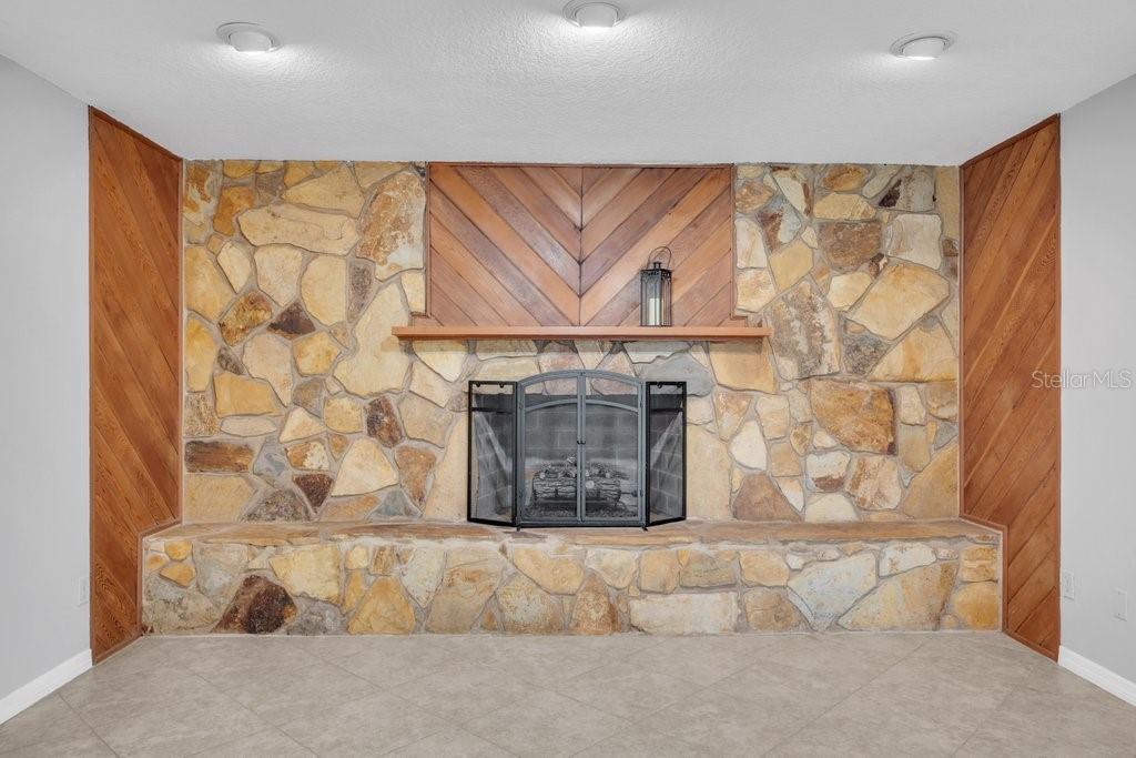 5710 WO GRIFFIN ROAD