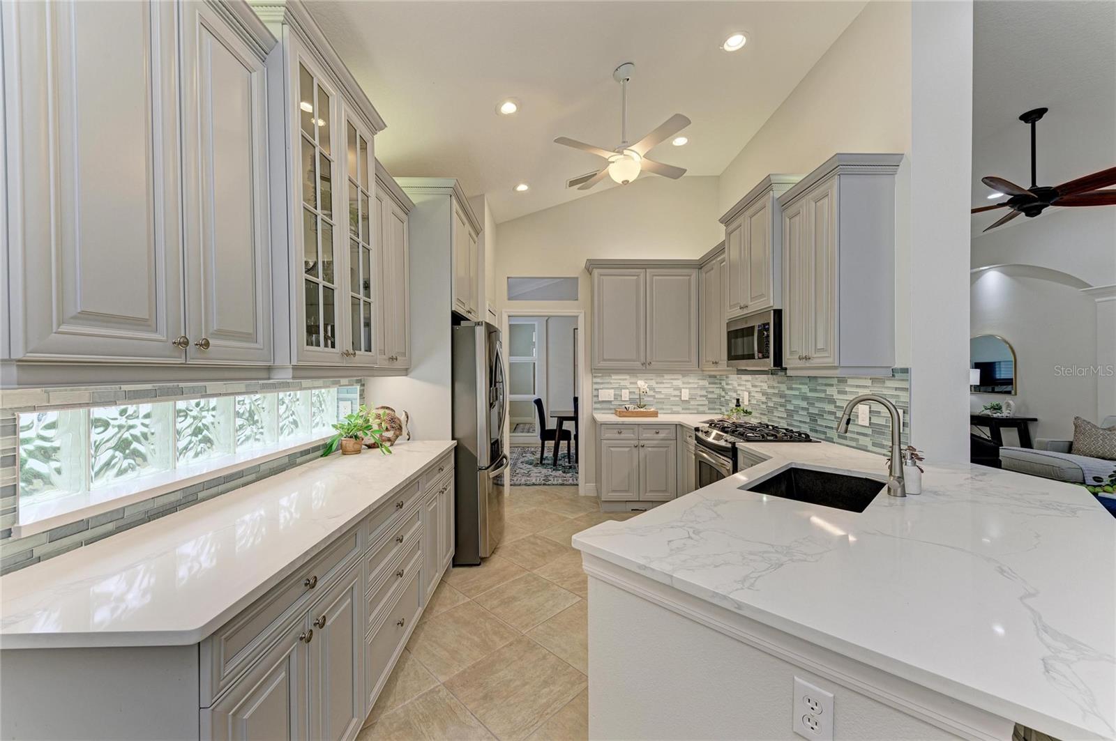 LAKEWOOD RANCH COUNTRY CLUB VILLAGE HH - Residential