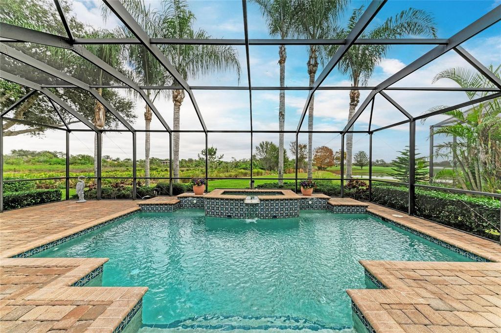 Photo of 7423 Lake Forest Glen, Lakewood Ranch, FL 34202 (MLS # A4675897)