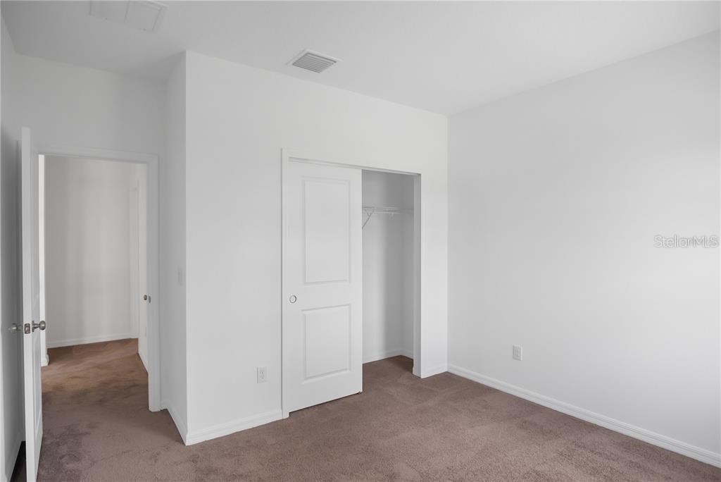 EAVES BEND AT ARTISAN LAKES - Residential Lease