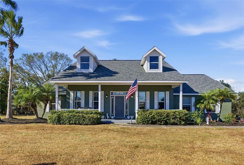 Photo of 607 Butch Cassidy Trail, Wimauma, FL 33598 (MLS # TB8452389)