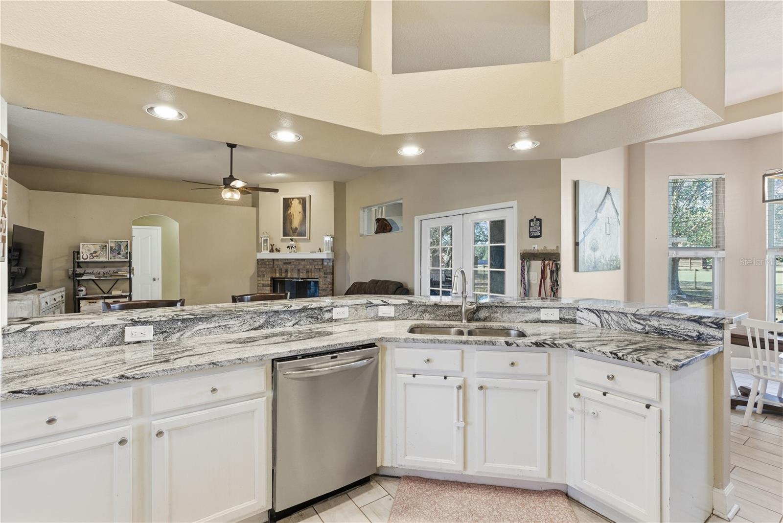 SUNDANCE TRAILS PH 1A & 1B - Residential