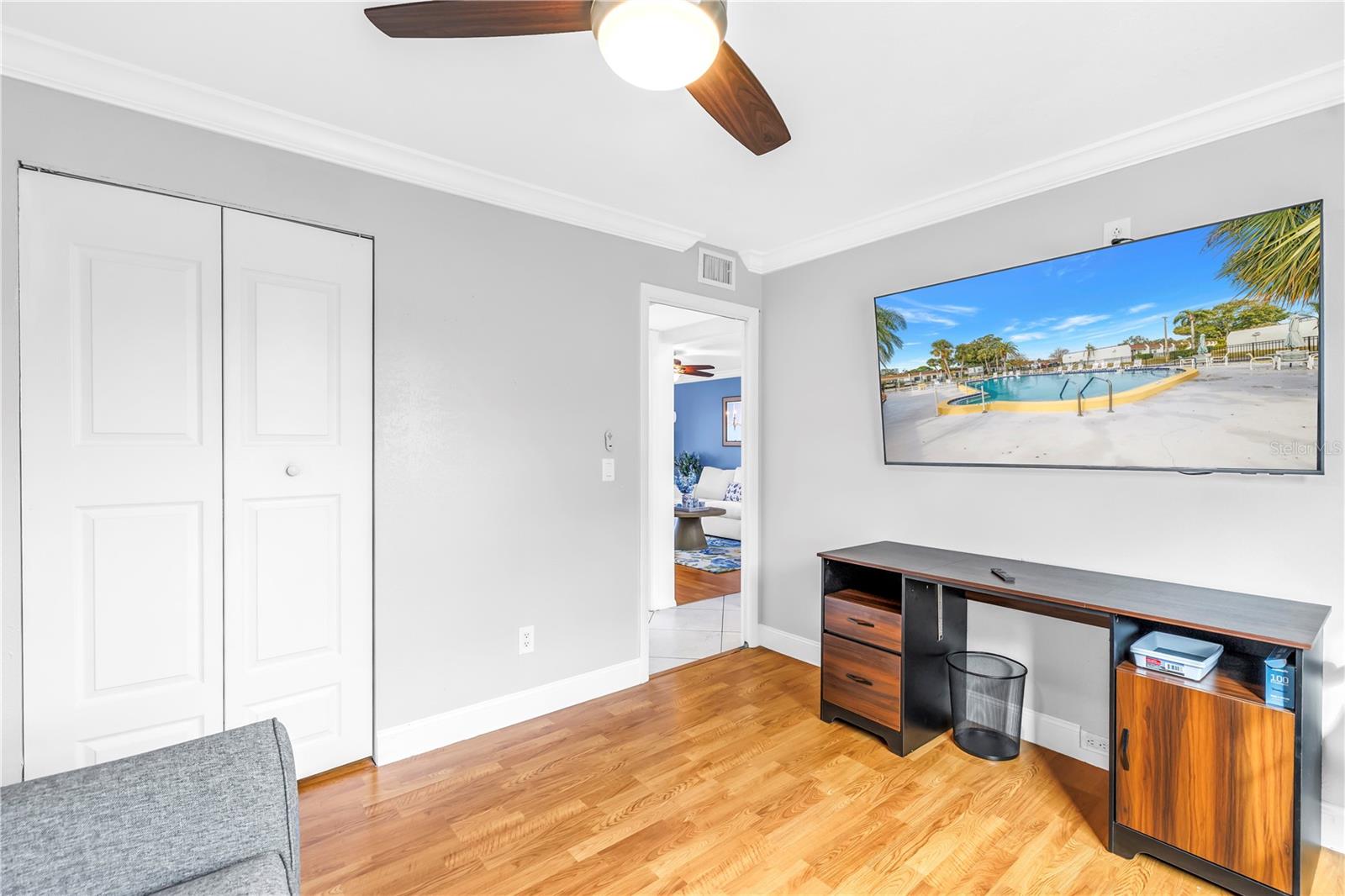 MISSION OAKS CONDO - Residential Lease