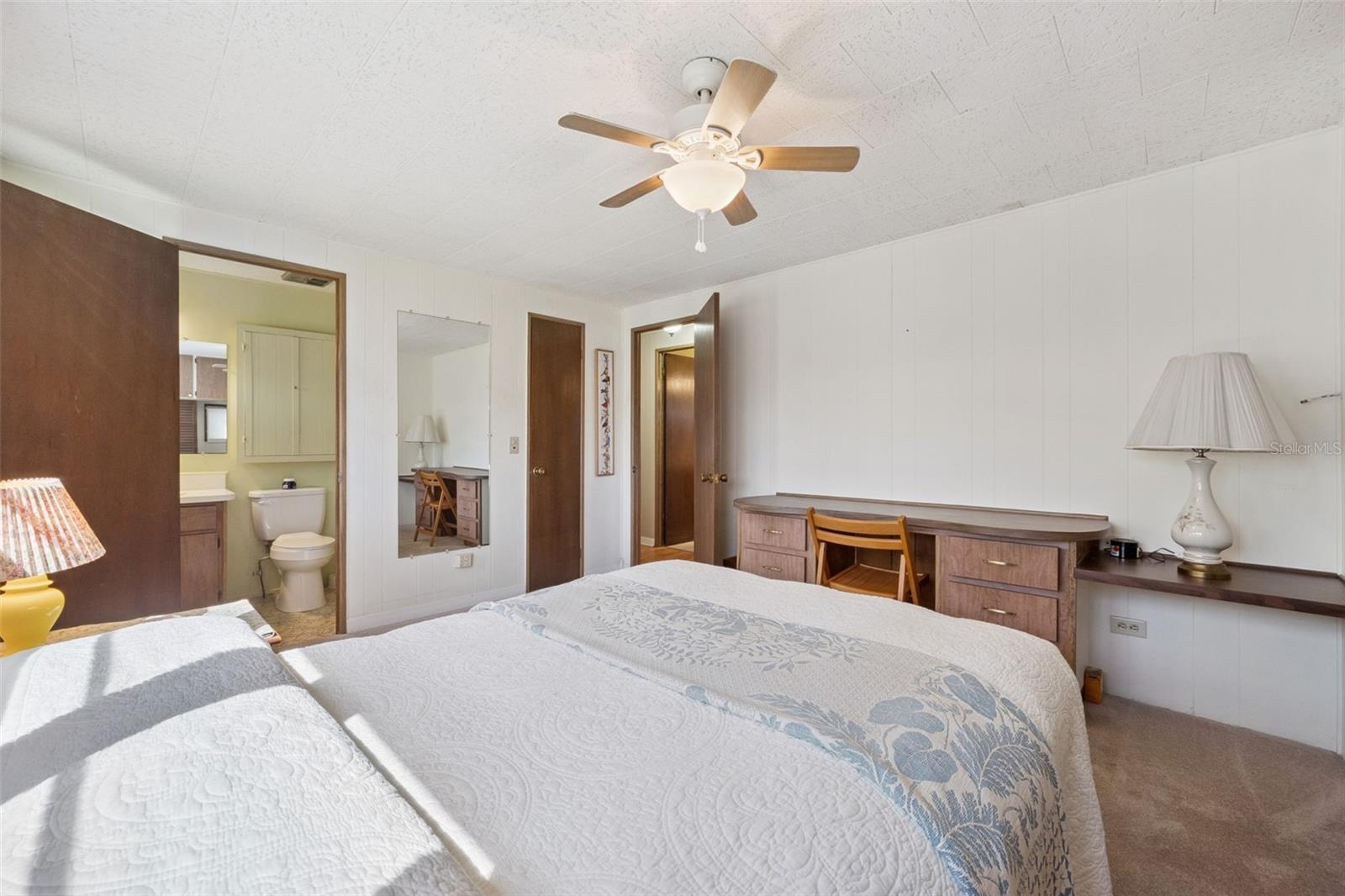 EUSTIS COUNTRY CLUB MANOR MOBILE HM P - Residential