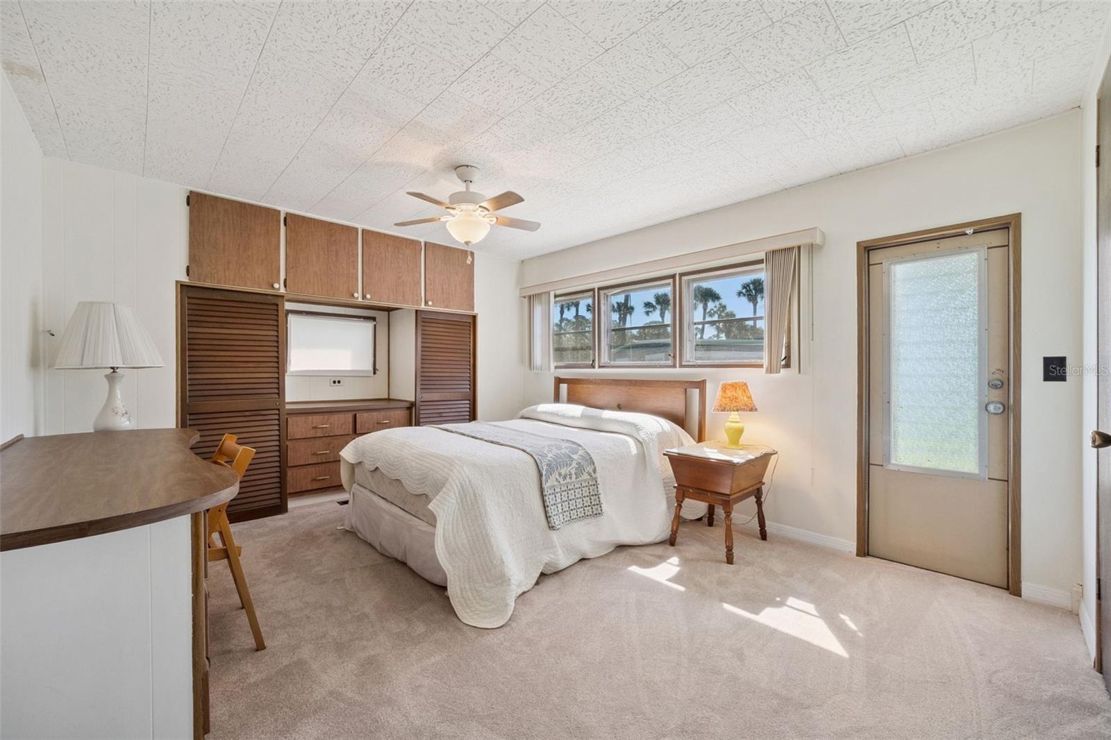 EUSTIS COUNTRY CLUB MANOR MOBILE HM P - Residential