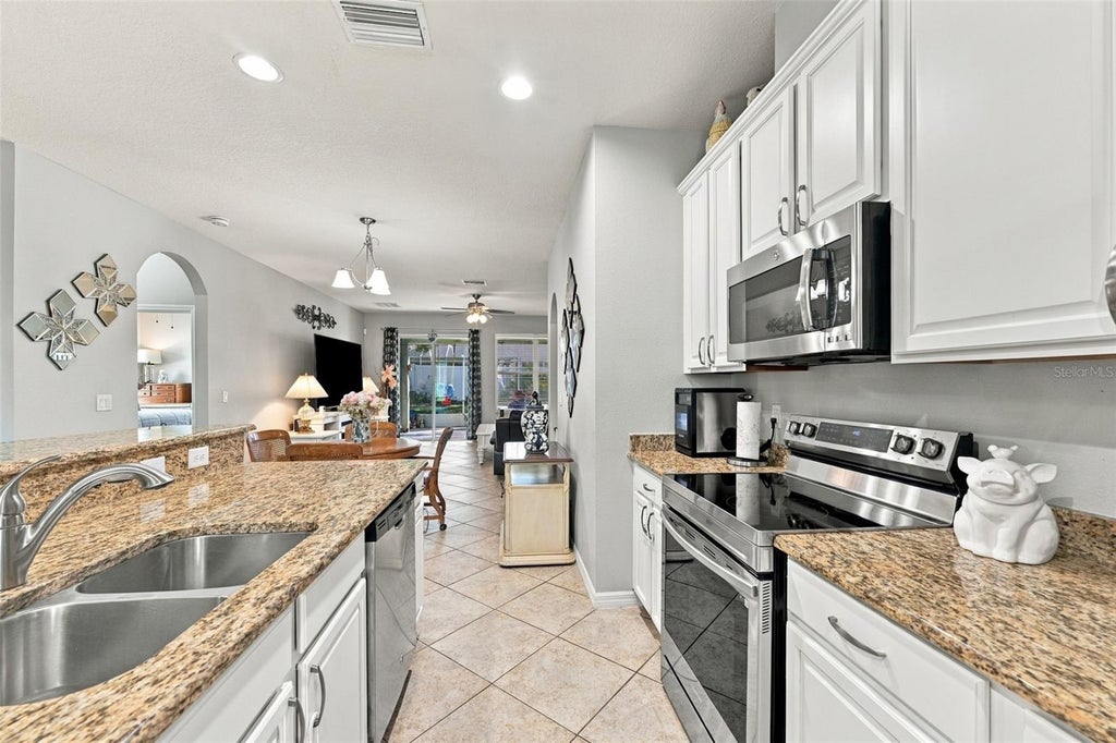 Photo of 3404 Regner Drive, Plant City, FL 33566 (MLS # TB8558701)
