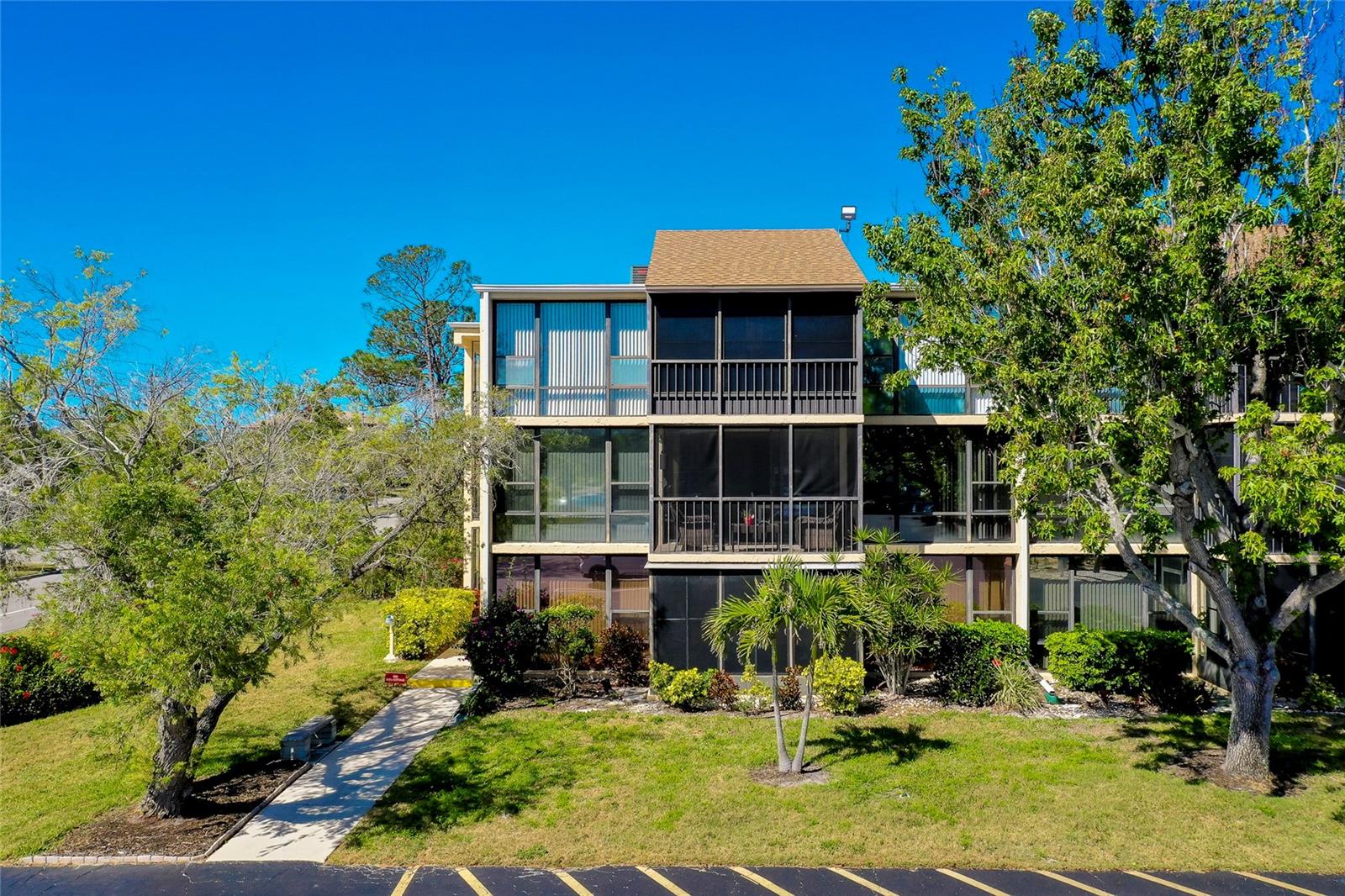 BIRD BAY I - Residential