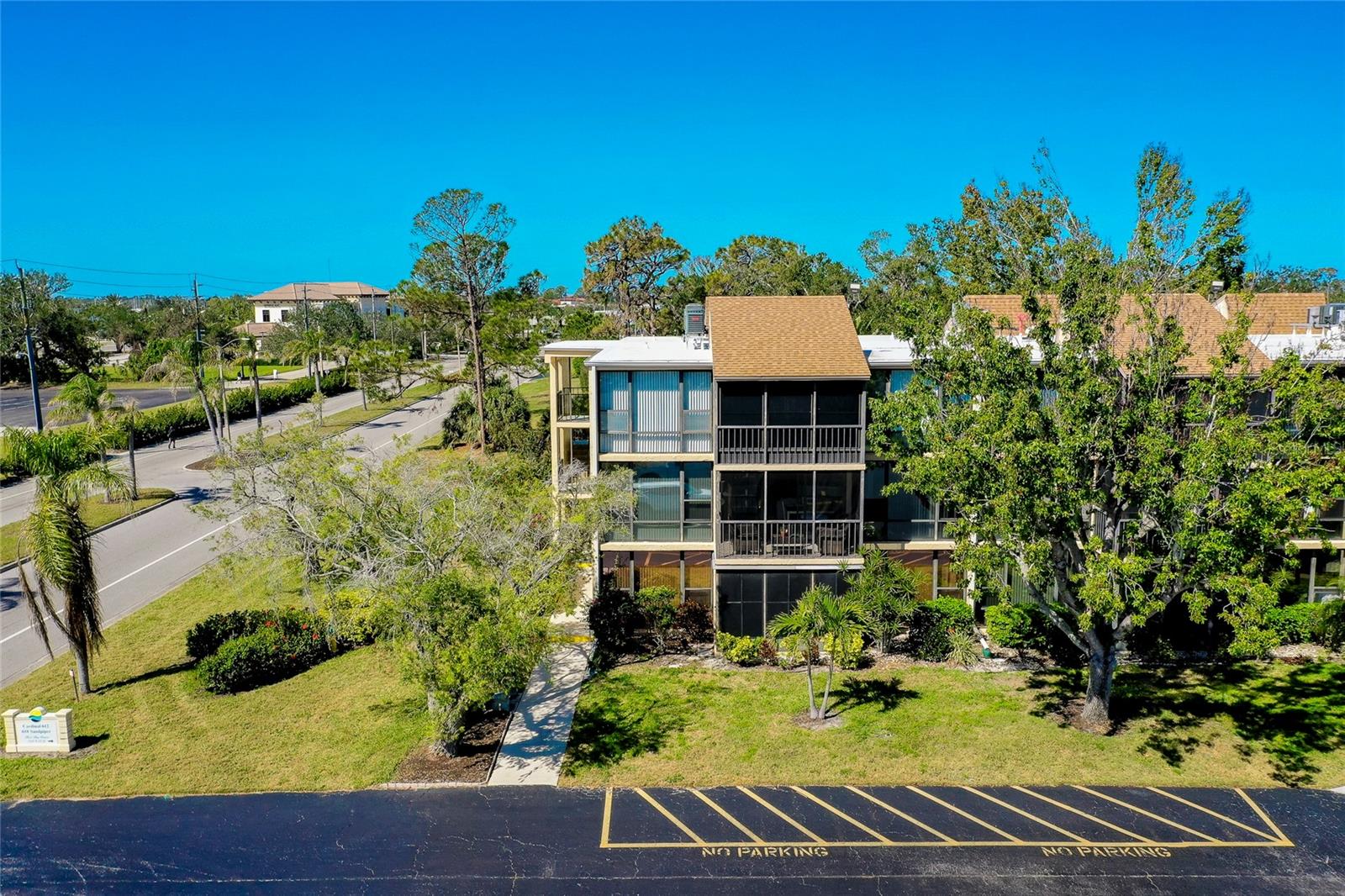 BIRD BAY I - Residential