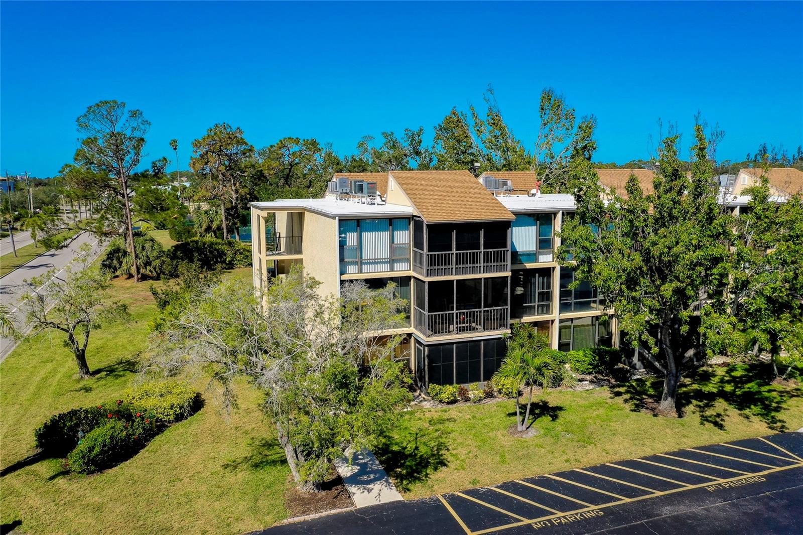 BIRD BAY I - Residential