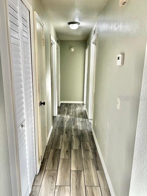 SILVER SPGS SHORES UN 09 - Residential Lease