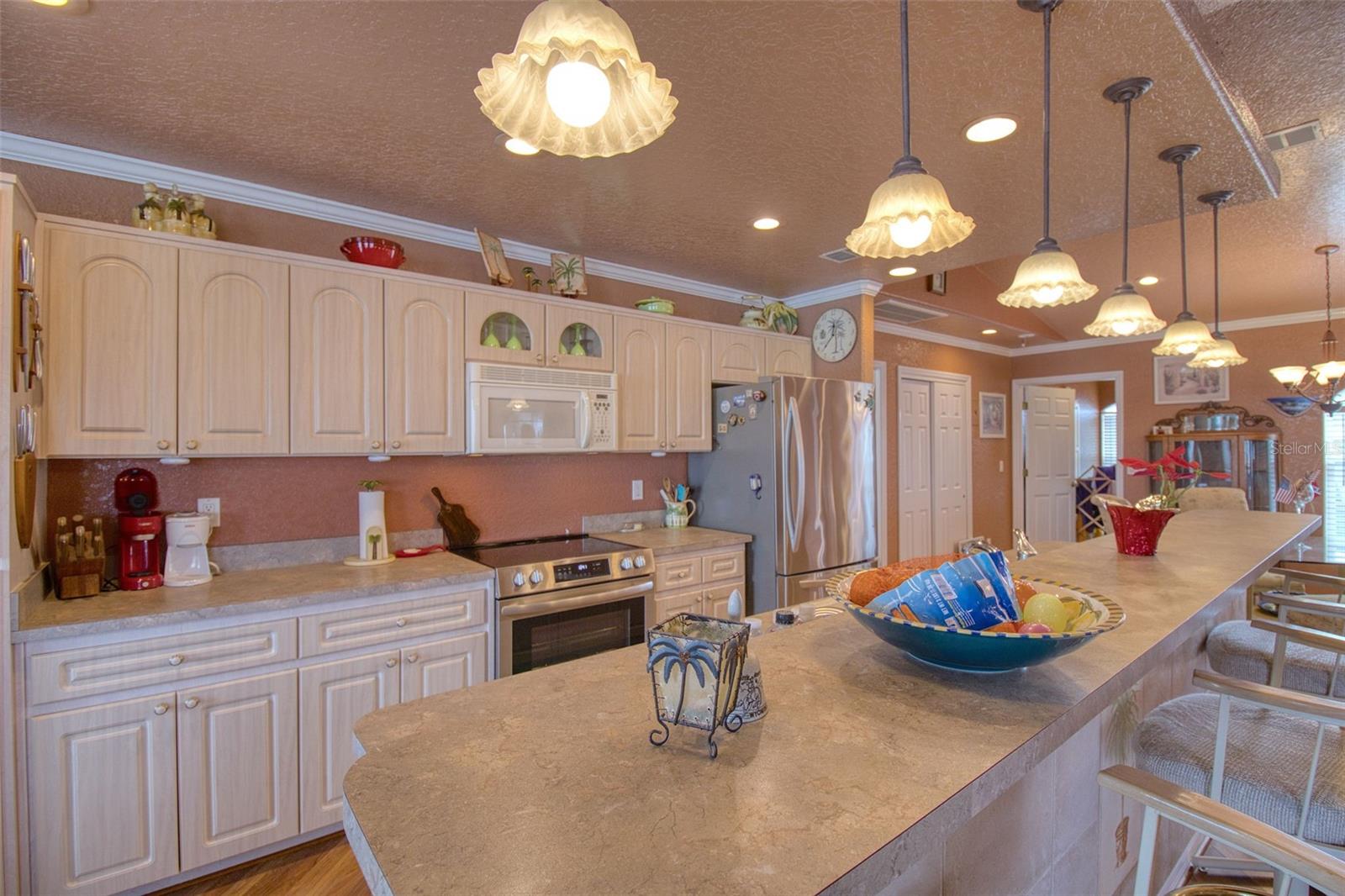 HUDSON BEACH ESTATES - Residential