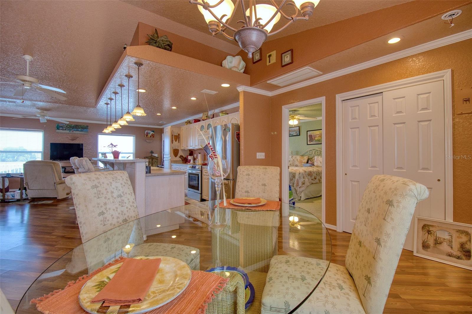 HUDSON BEACH ESTATES - Residential