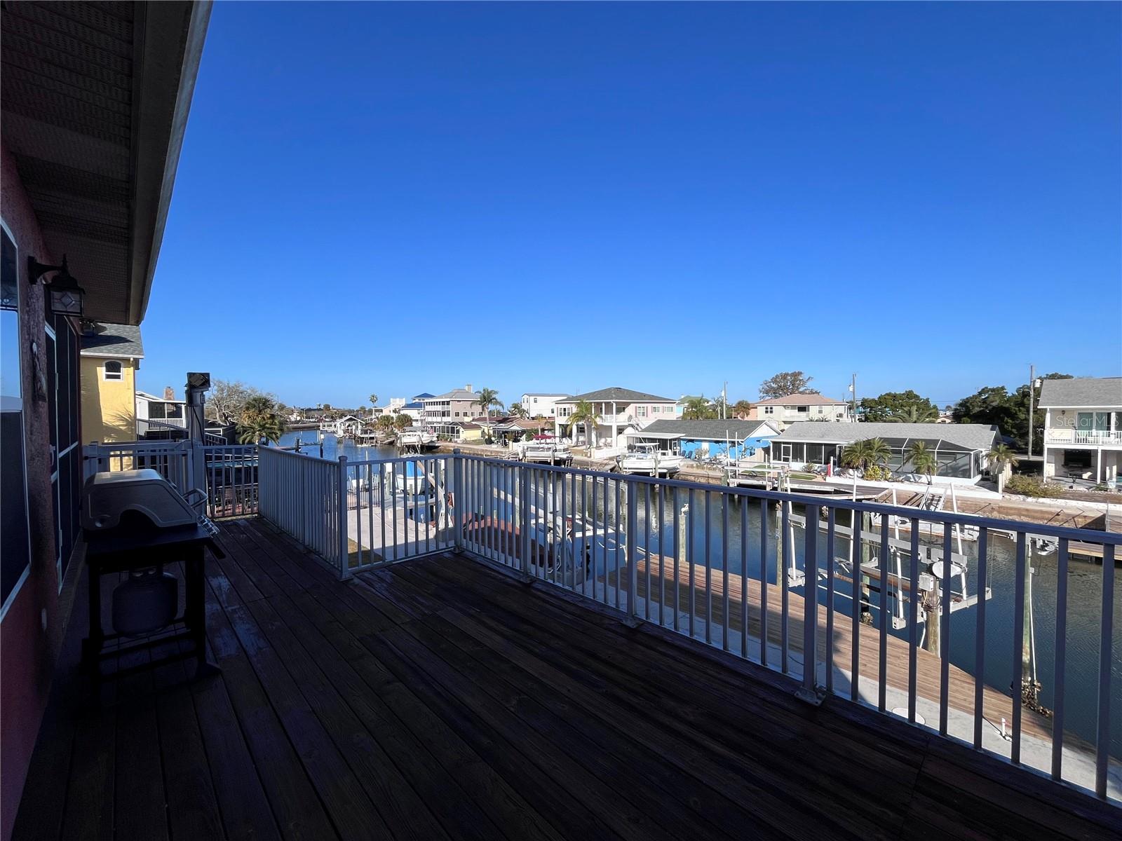 HUDSON BEACH ESTATES - Residential