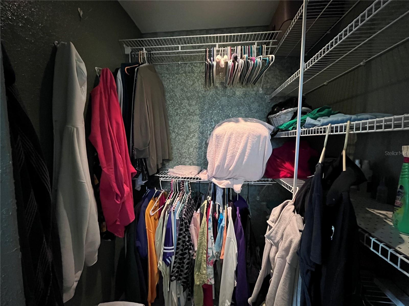 HUDSON BEACH ESTATES - Residential