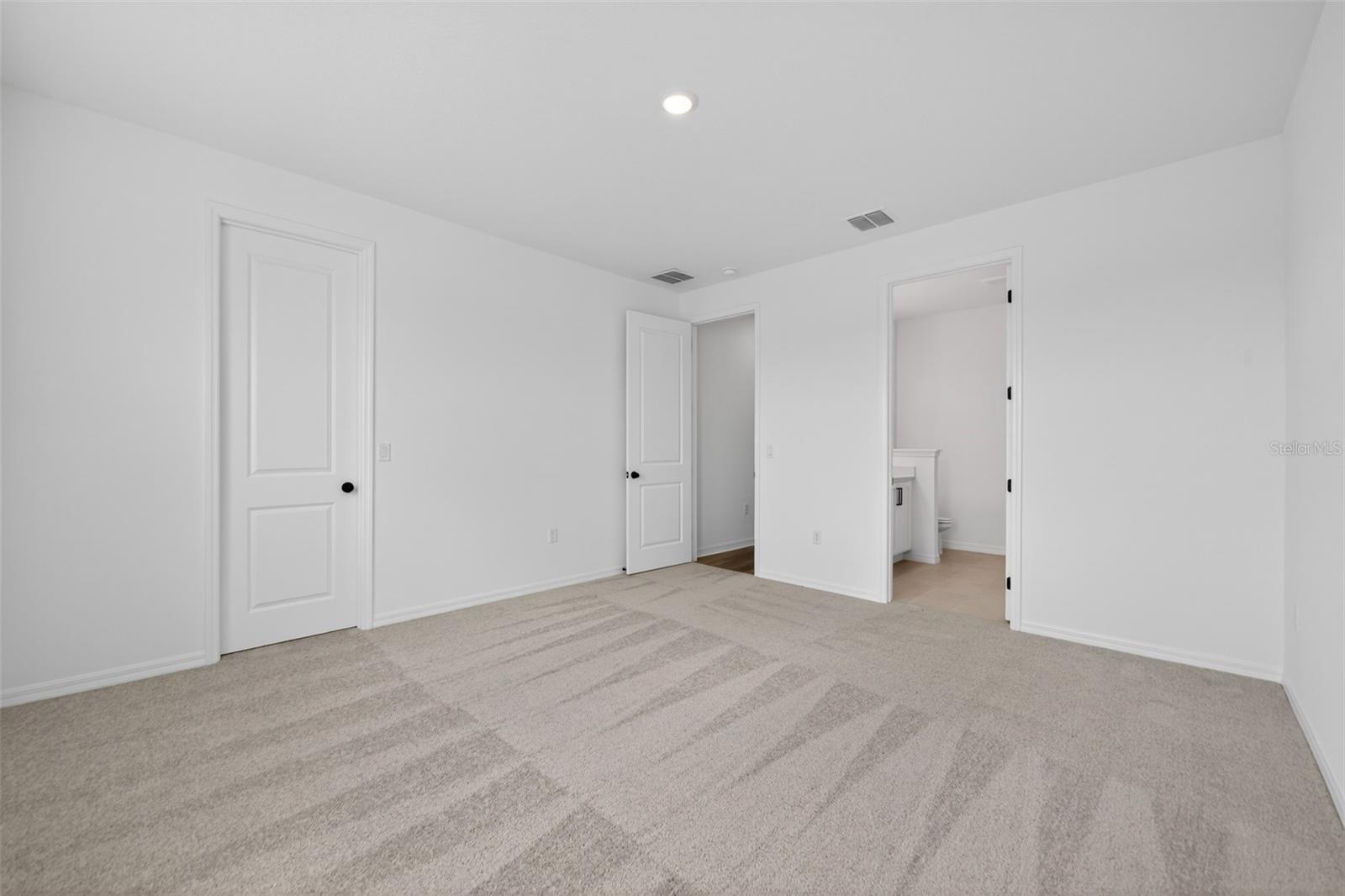 TYSON RESERVE - Residential