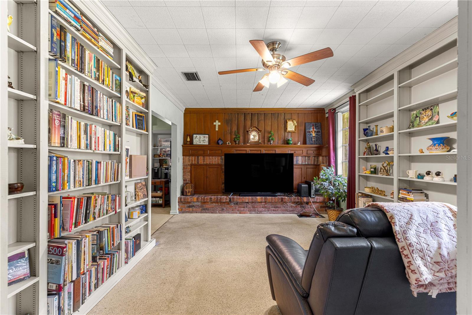 TIGERHEAD LAKE AREA - Residential