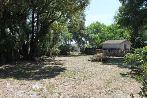 A home in TAMPA