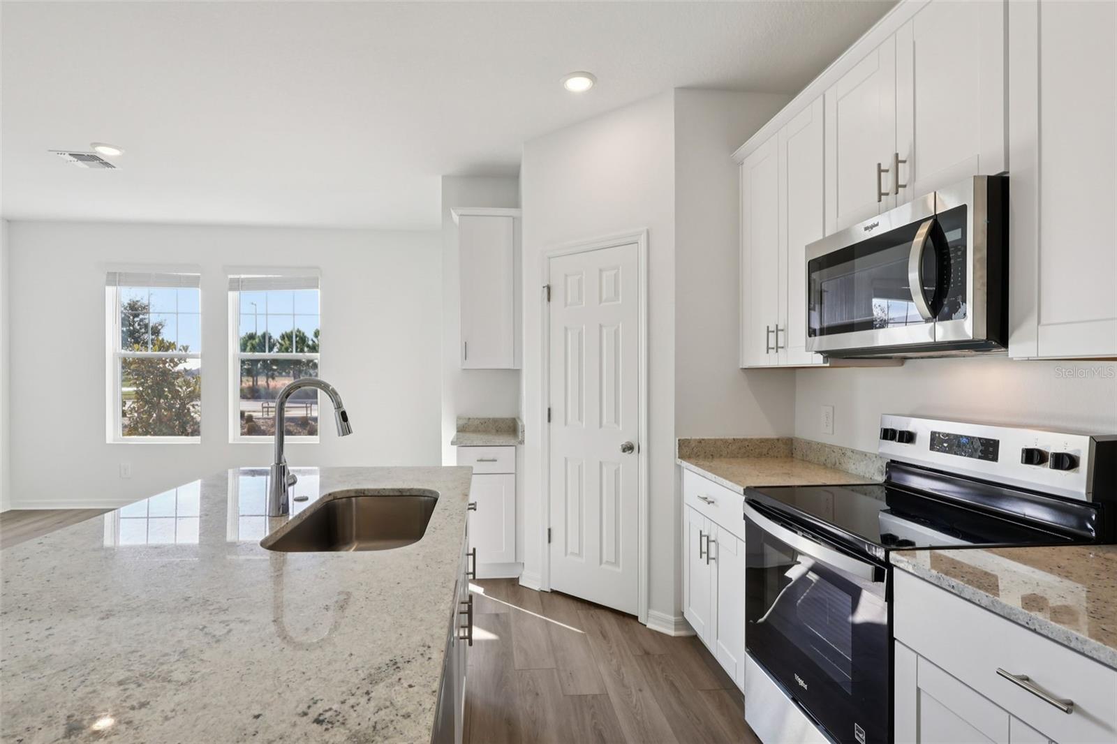 EDGEWATER ED-4 LT 1 REP - Residential