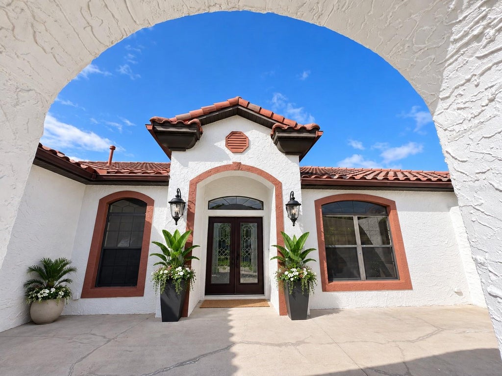 Photo of 2416 Regent Way, Kissimmee, FL 34758 (MLS # S5156697)