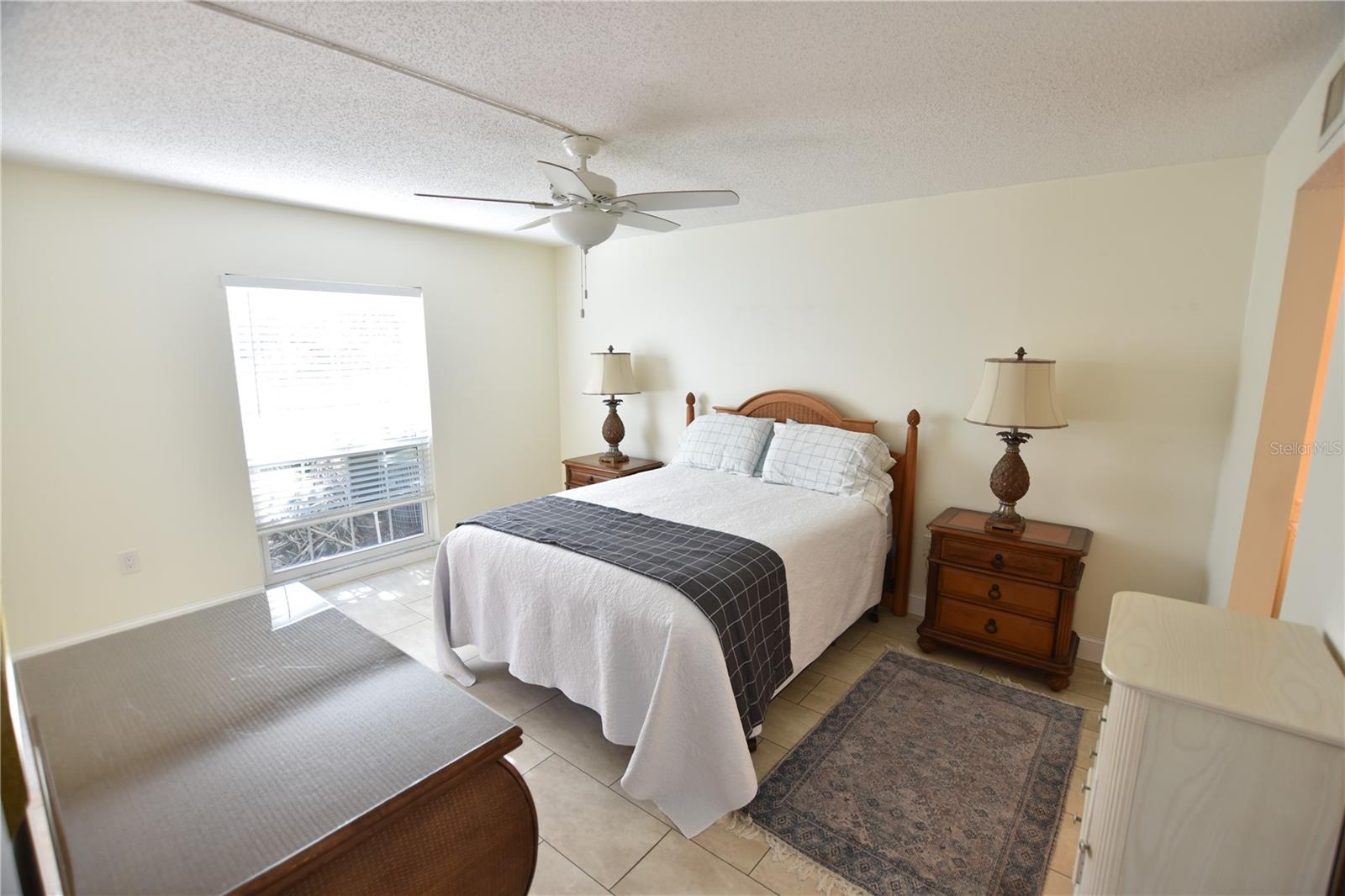 WEDGEWOOD LAKE - Residential