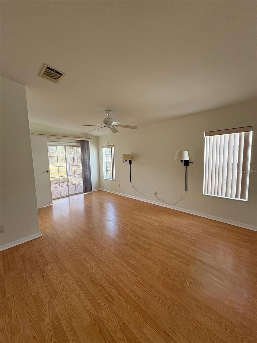 LAKE COMO CLUB RESIDENCE COOP - Residential