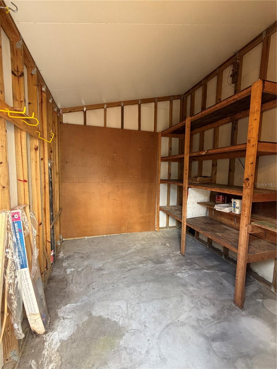 LAKE COMO CLUB RESIDENCE COOP - Residential