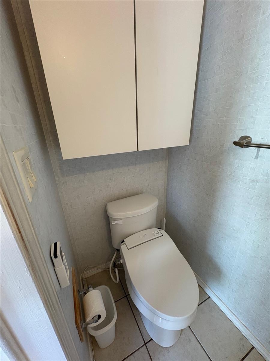 LAKE COMO CLUB RESIDENCE COOP - Residential