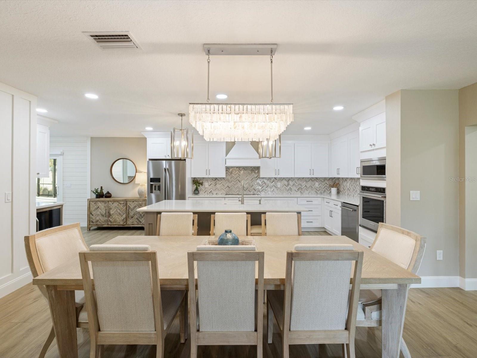 SOUTH VENEZIA PARK - Residential