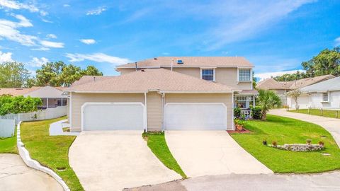 A home in LONGWOOD