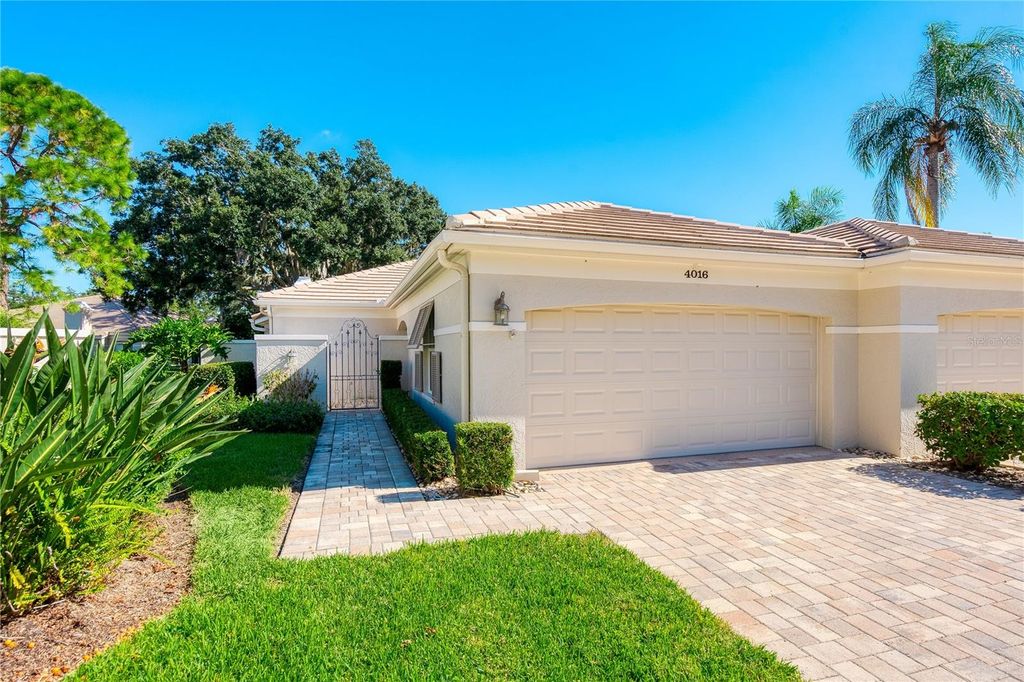 Photo of 4016 Oakley Greene #40, Sarasota, FL 34235 (MLS # A4668271)
