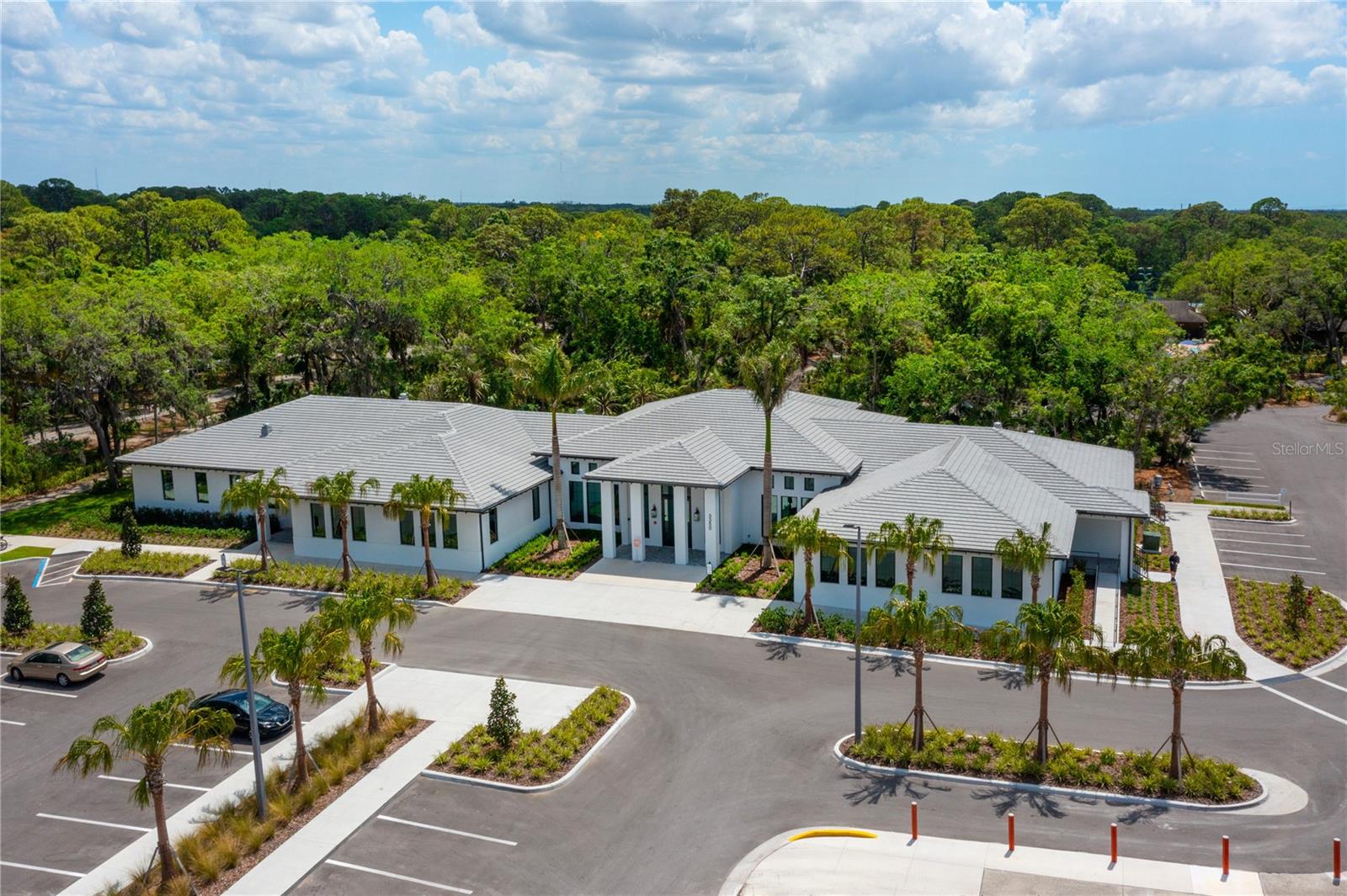 OAKLEY GREEN - Residential