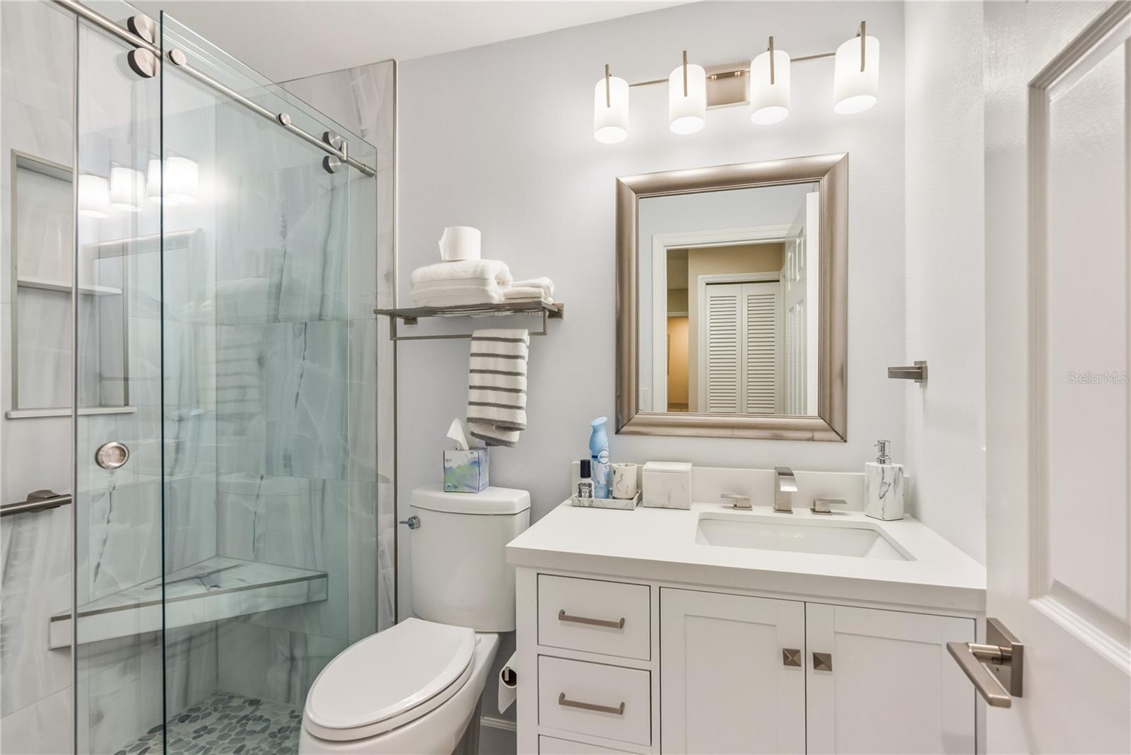 OAKLEY GREEN - Residential