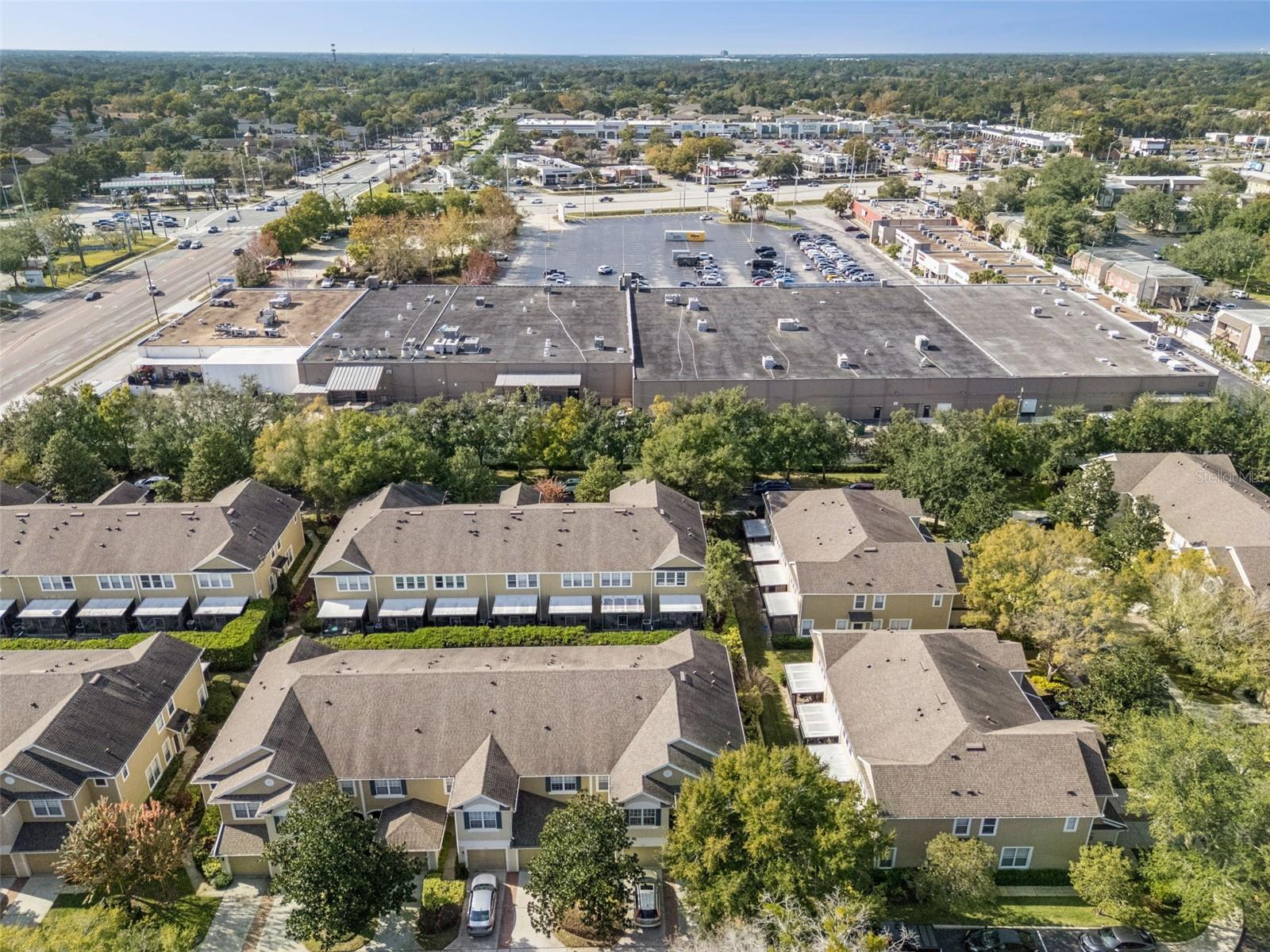 VISTAS AT LAKE HOWELL - Residential