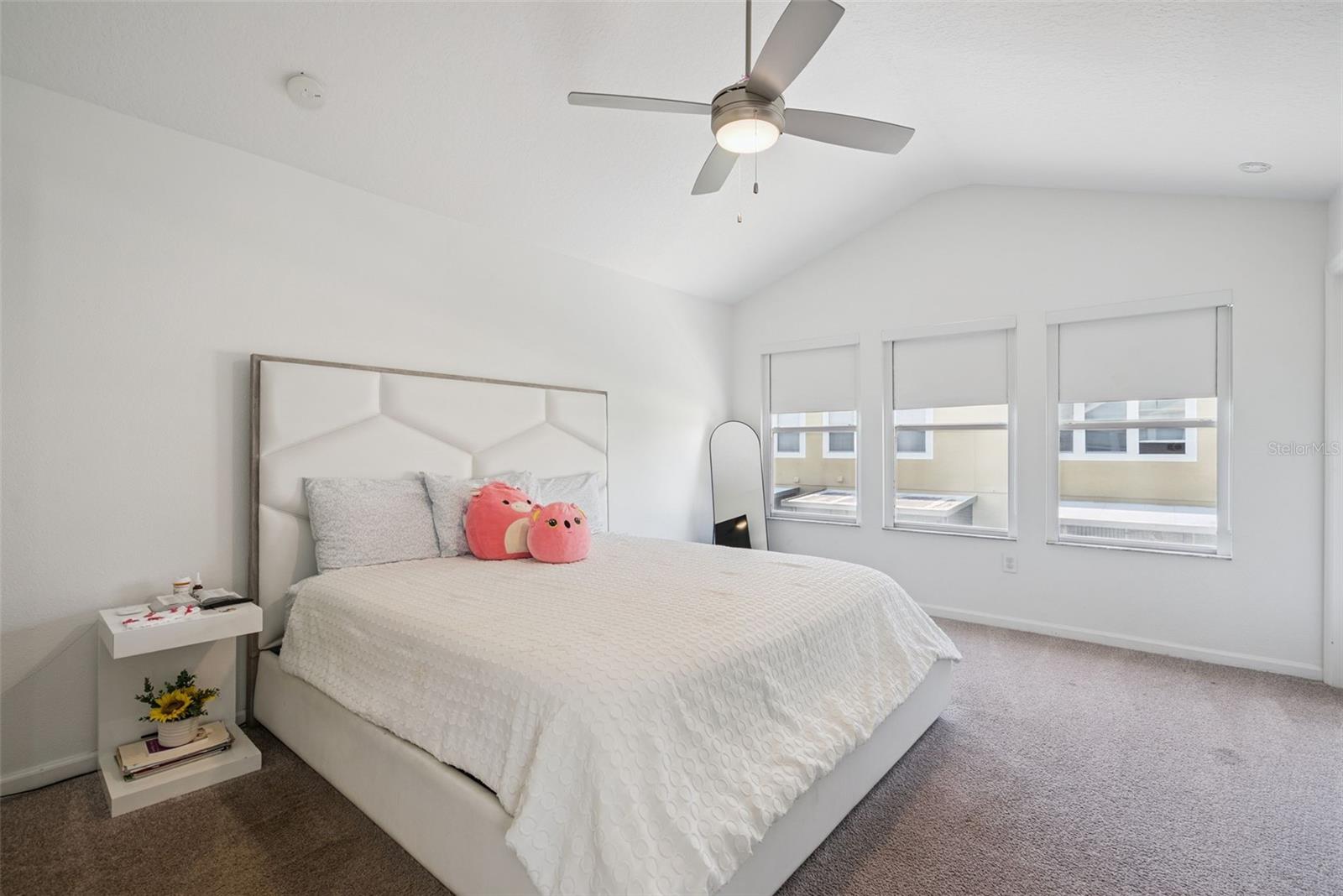 VISTAS AT LAKE HOWELL - Residential