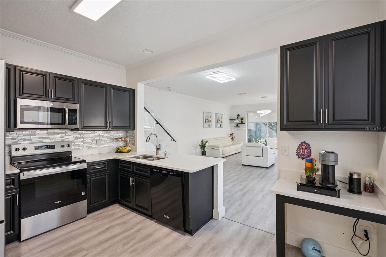 VISTAS AT LAKE HOWELL - Residential