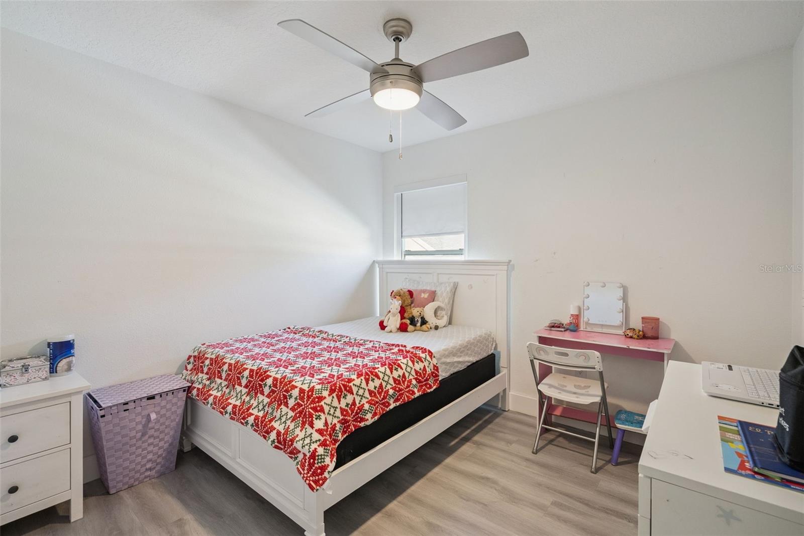 VISTAS AT LAKE HOWELL - Residential